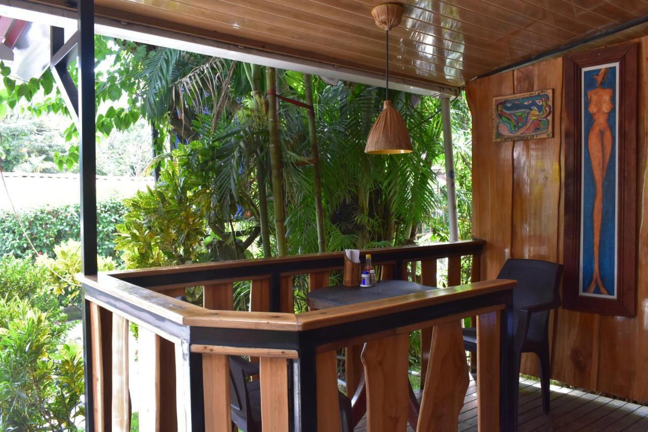 Costa Linda Art Hostel Manuel Antonio Kültér fotó