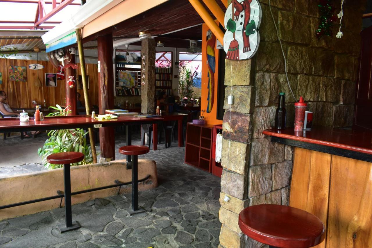Costa Linda Art Hostel Manuel Antonio Kültér fotó